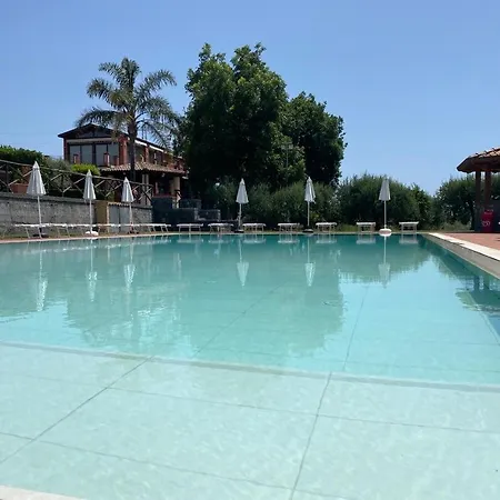 Agricampeggio Etna * Aci SantʼAntonio