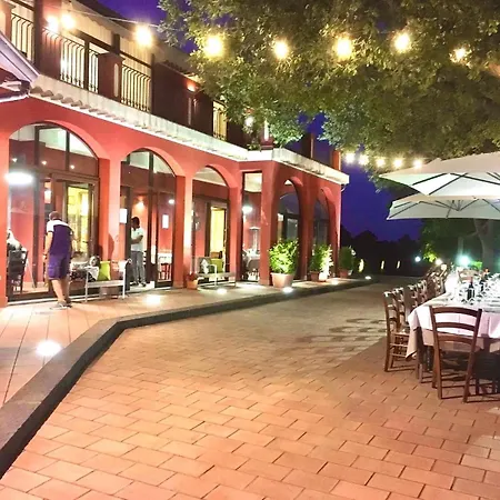 Agricampeggio Etna Camping *