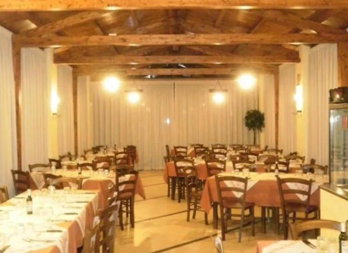 Agricampeggio Etna Camping Aci SantʼAntonio